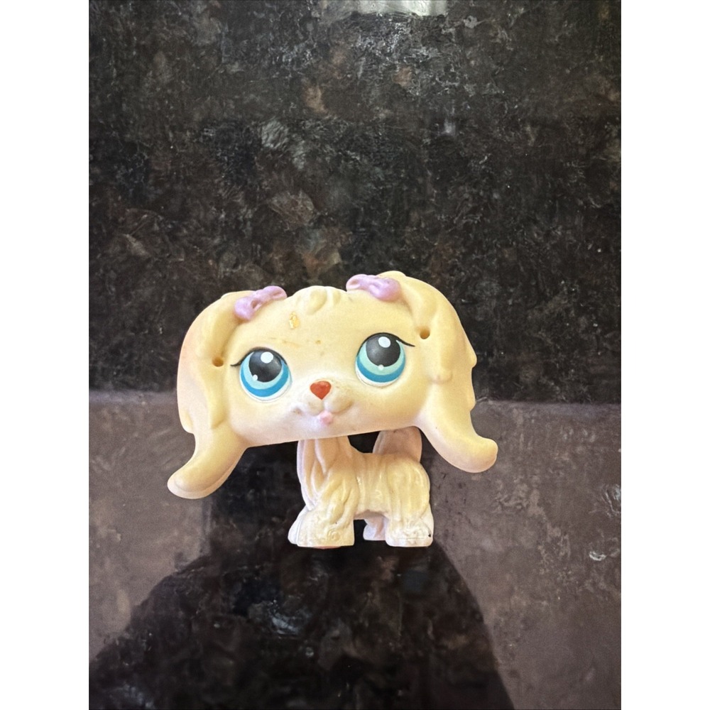 MALTESE DOG #175 - Authentic Littlest Pet Shop - Hasbro LPS Purple Bows Magnet